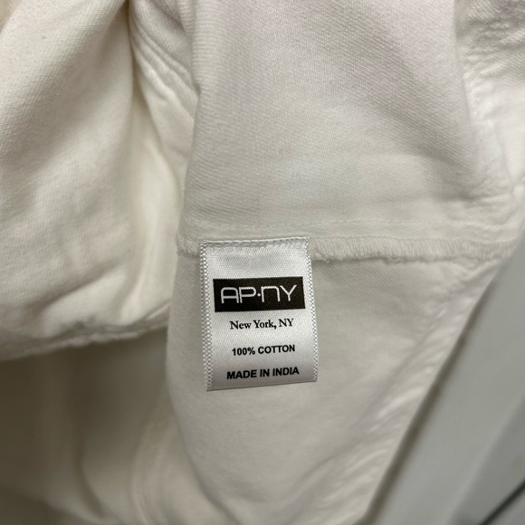 White Utility Button-Front Jacket with Patch Pockets - Picture 4 of 11